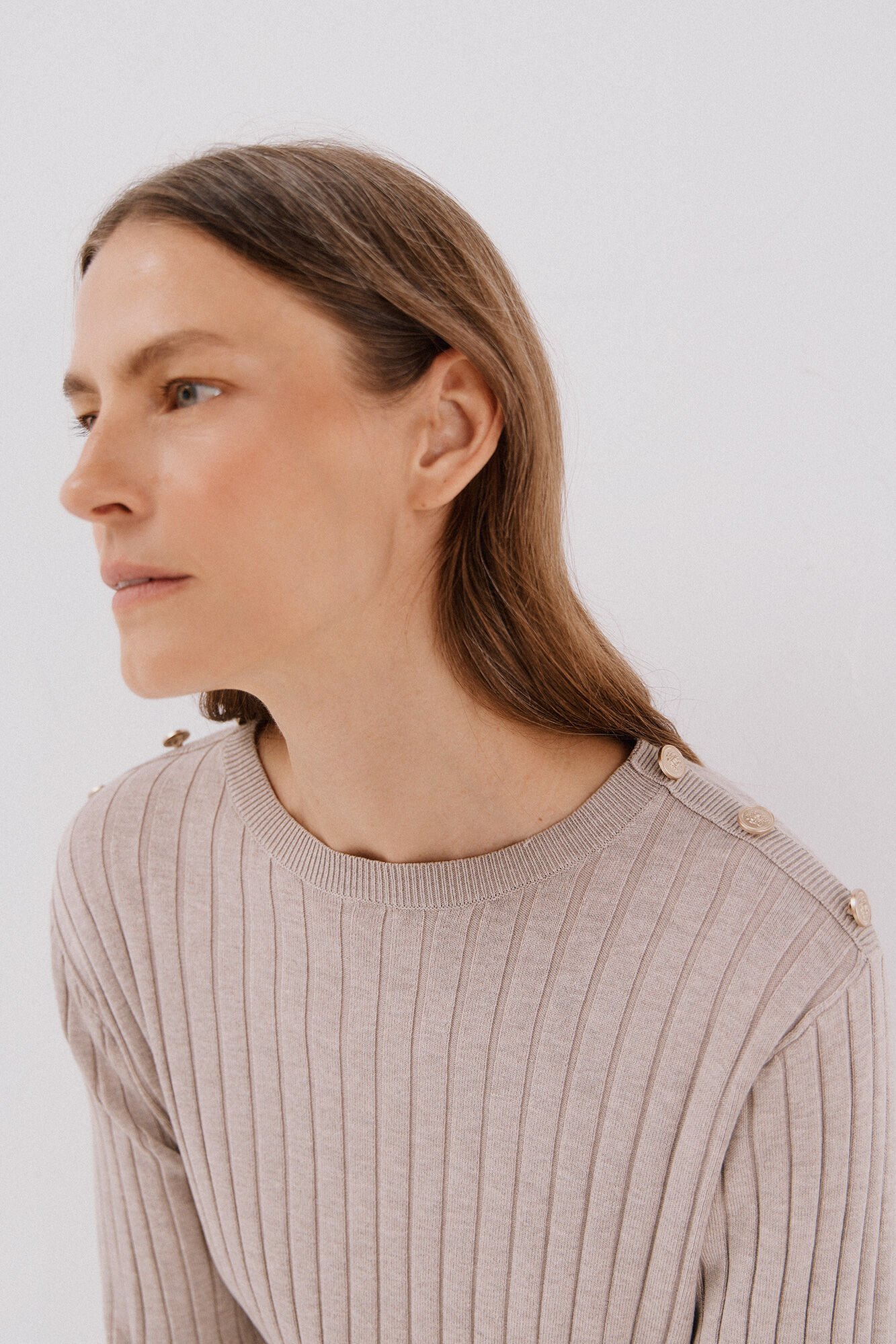 Cortefiel Camisola canelada bot&otilde;es Tostado