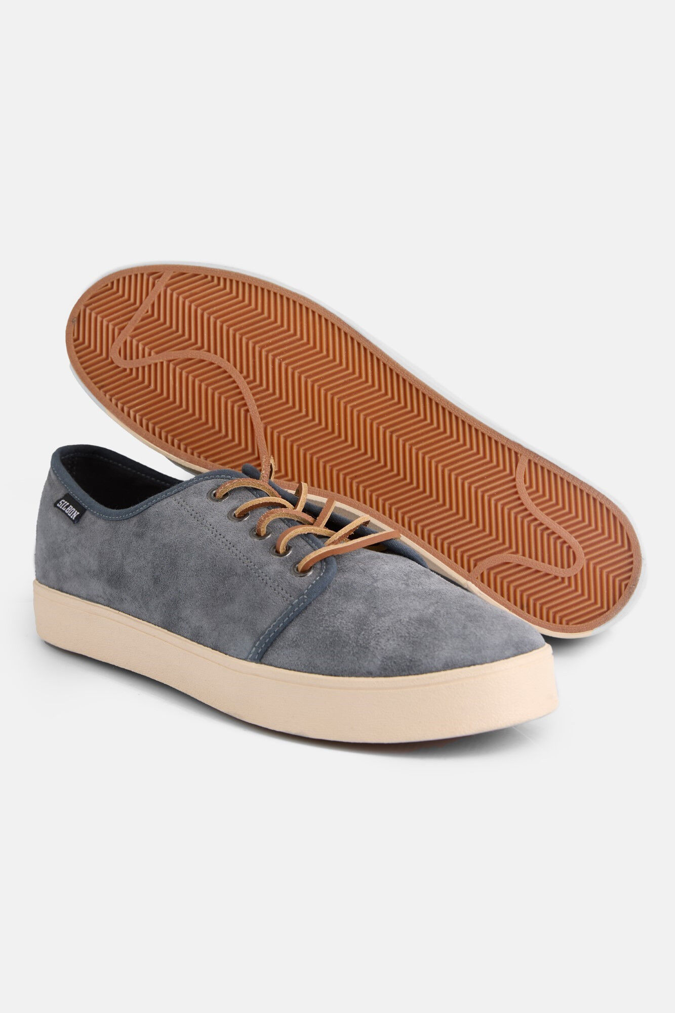 Silbon Zapatilla cl&aacute;sica serraje Gris