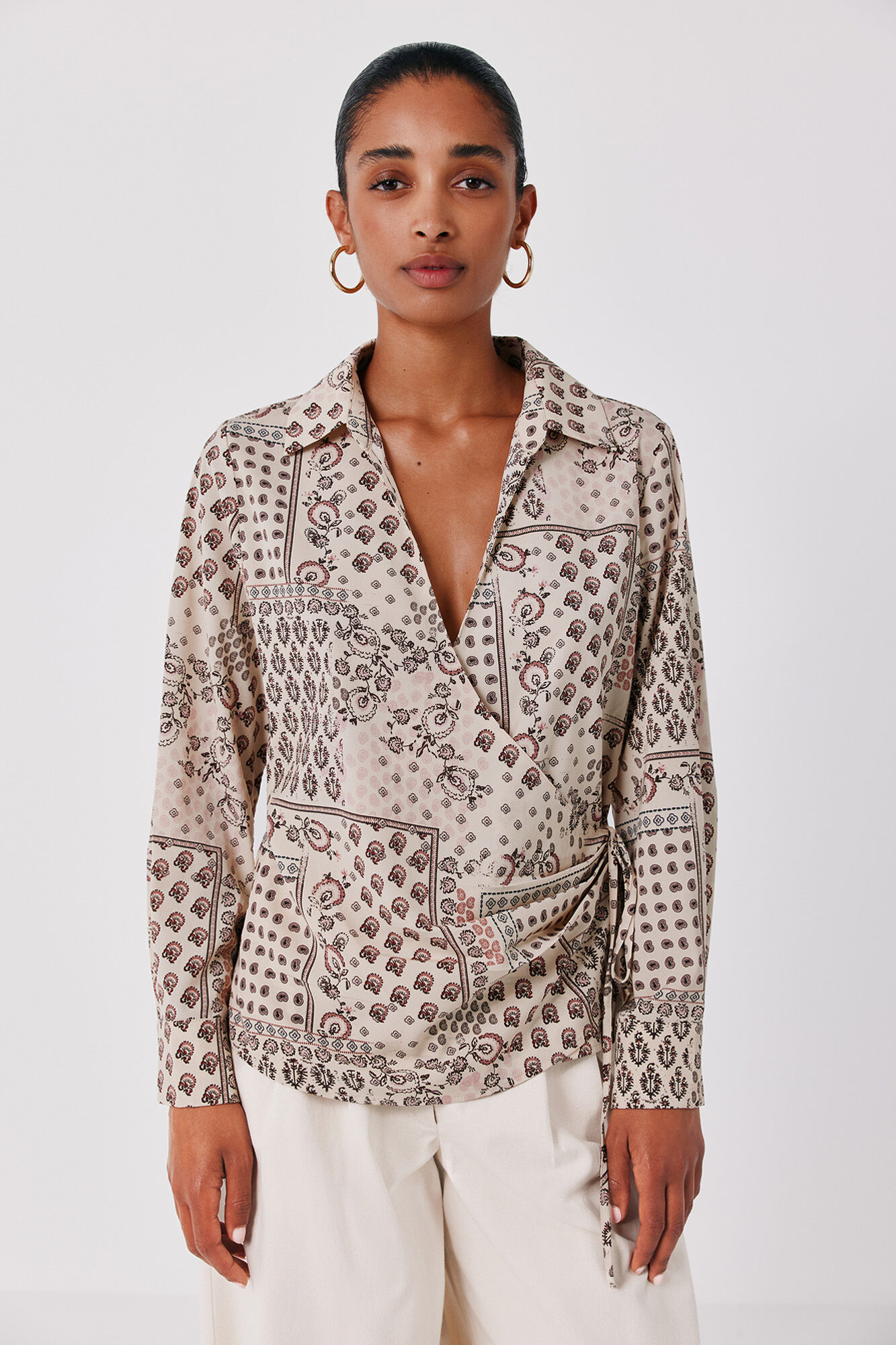 Cortefiel Blusa estampada cruzada