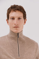 Cortefiel Lambswool wool with open neck Camel