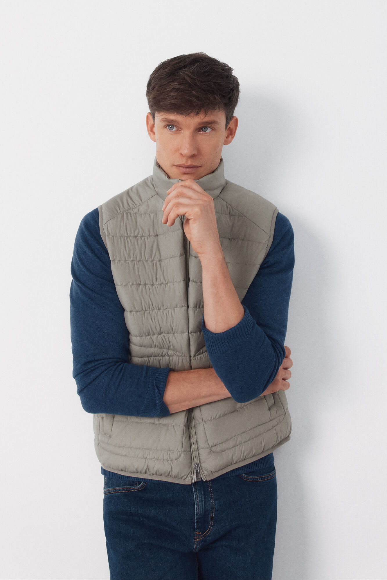 Cortefiel Ultra-light quilted gilet