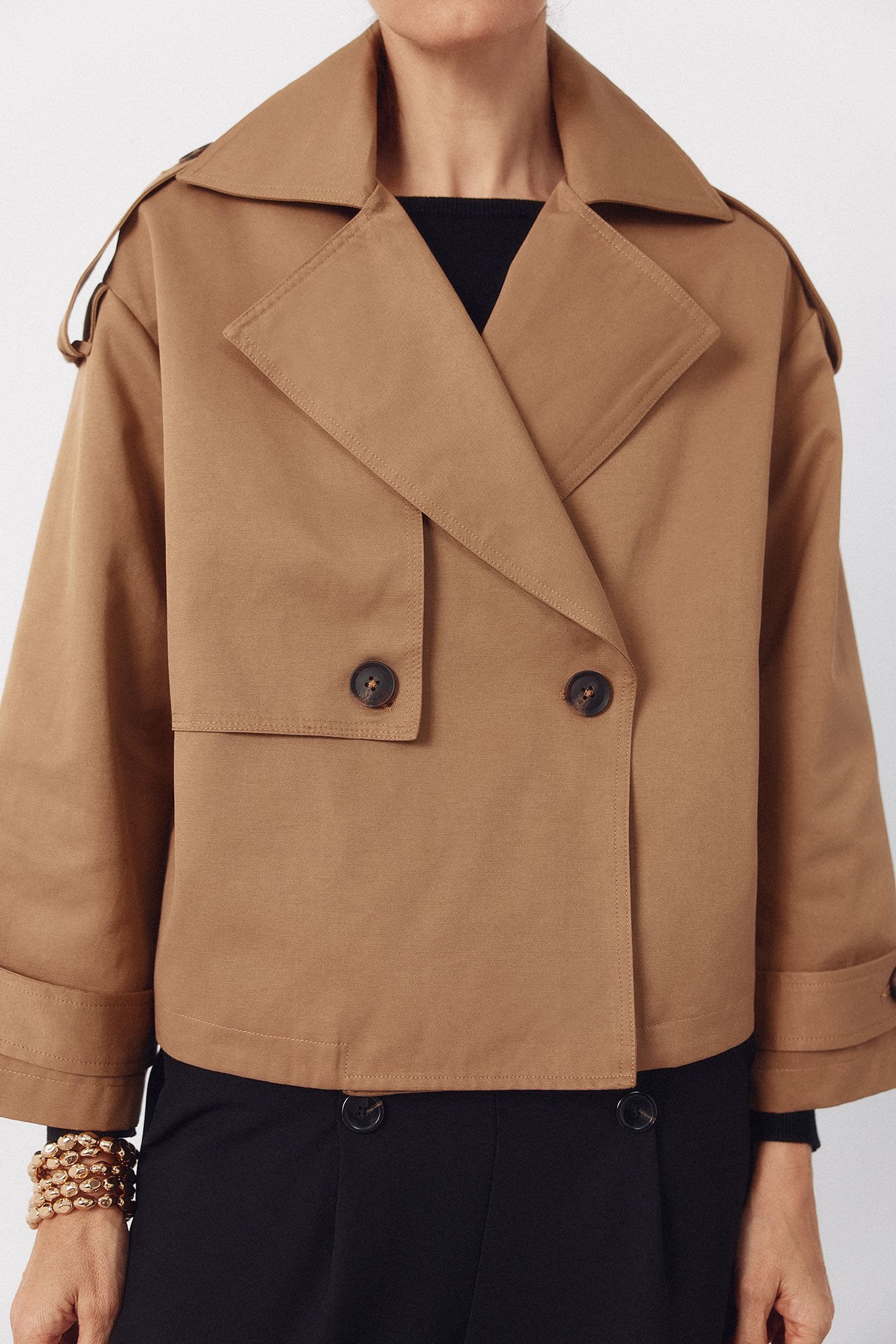 Cortefiel Short trench coat Beige