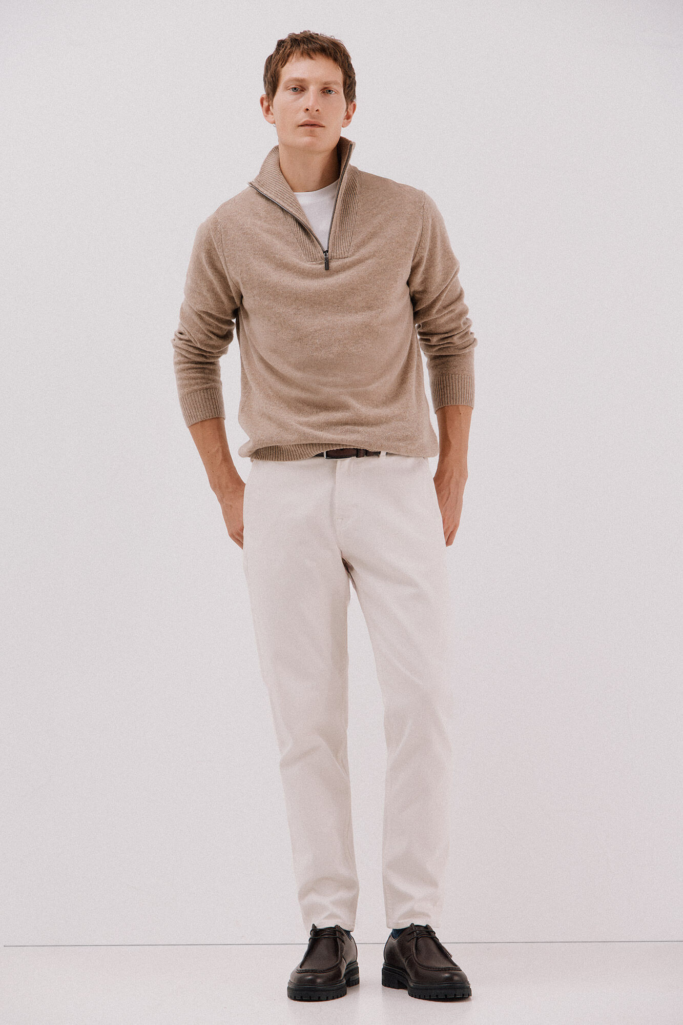 Cortefiel Lambswool wool with open neck Camel