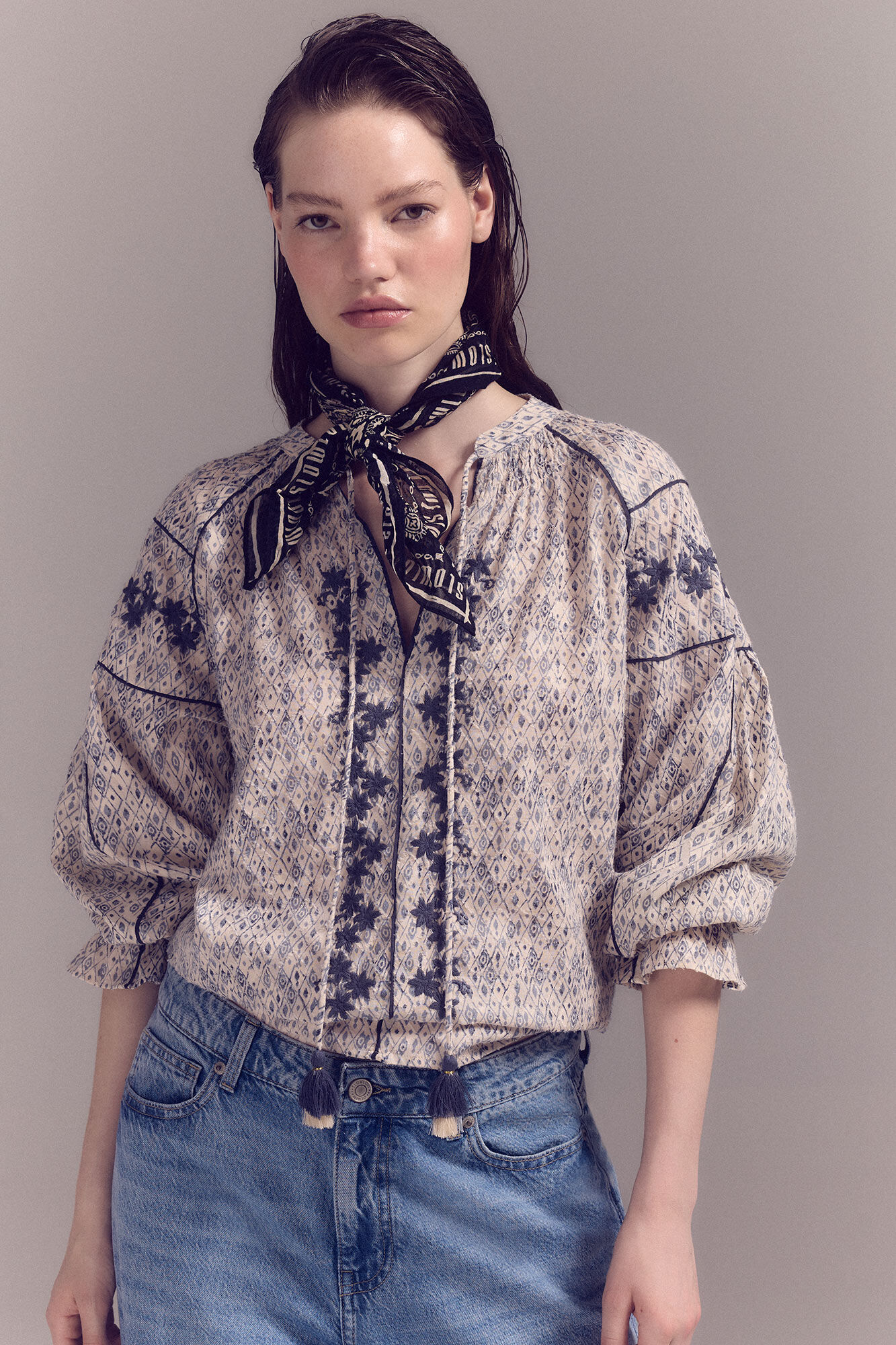 Slowlove Blusa bordada de manga comprida Impress&atilde;o