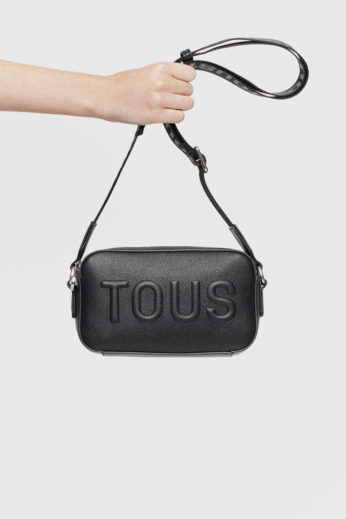Tous Bandolera reporter TOUS La Rue New Negro