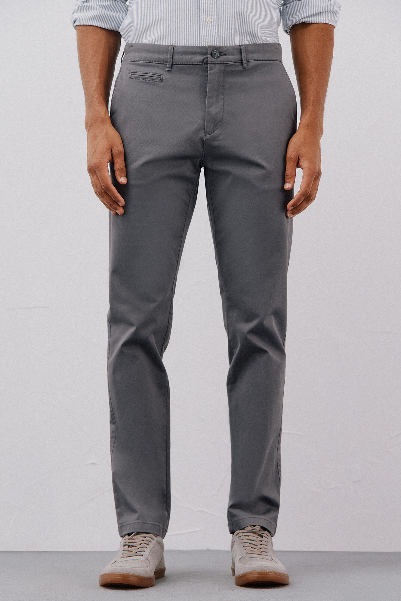 Cortefiel Slim fit lightweight chinos Grey