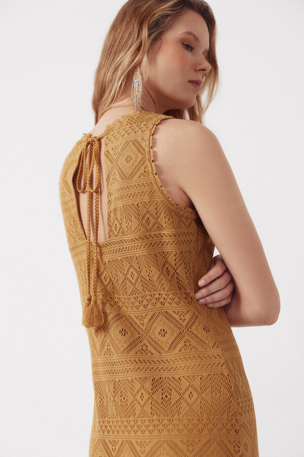 Mustard crochet dress | Women's dresses | Pedro del Hierro Mustard crochet dress | Women's dresses | Pedro del Hierro