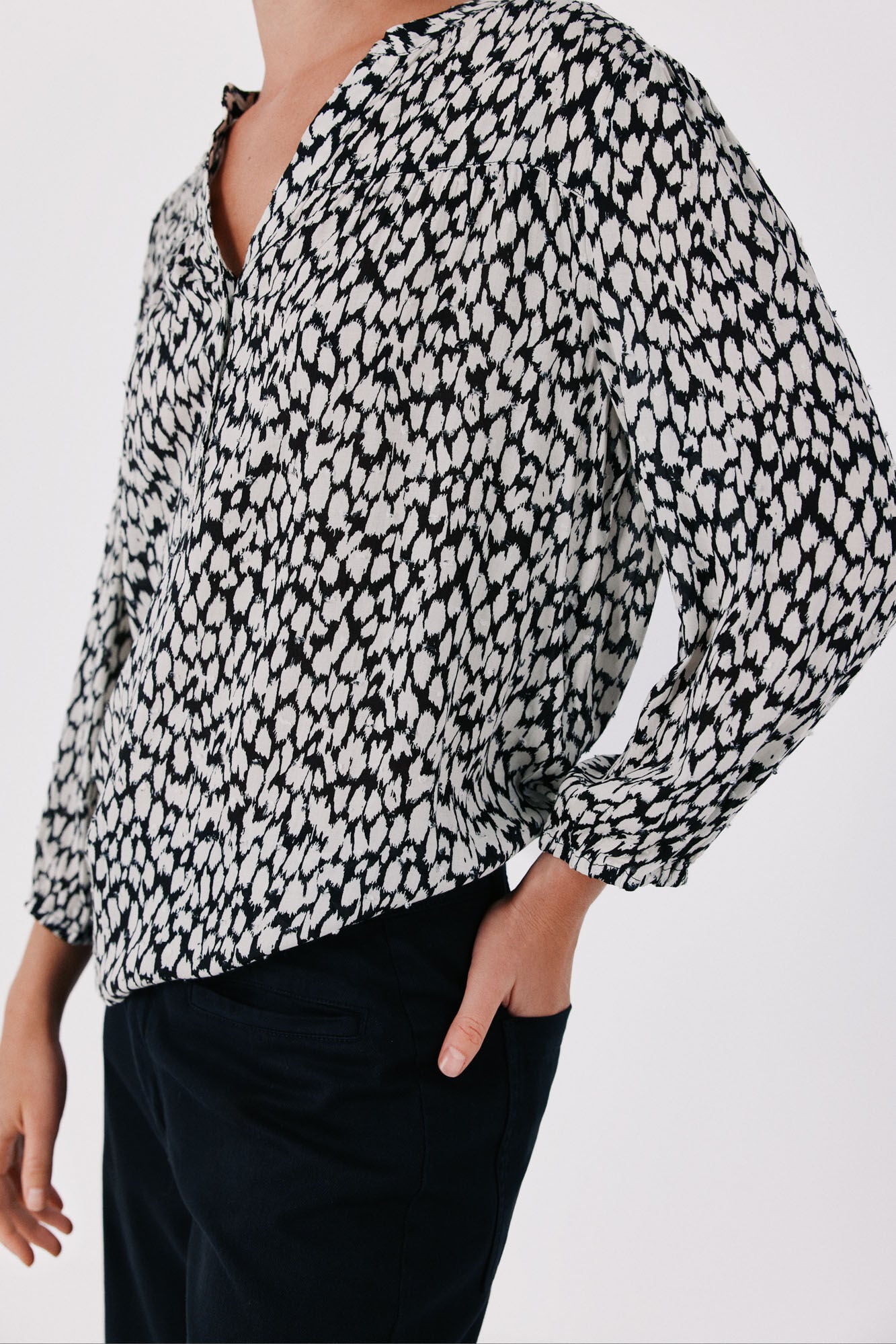 Cortefiel Blusa estampada fluida Castanho