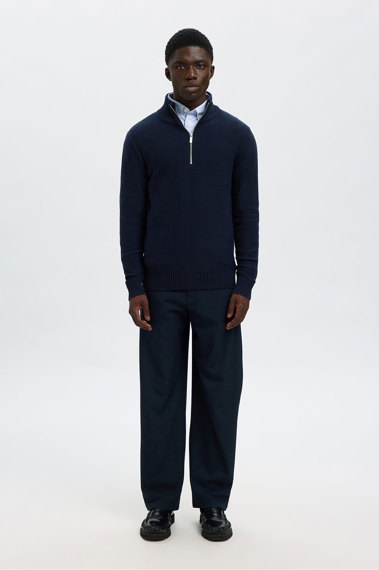 Selected Jersey estructura media cremallera 100% algod&oacute;n org&aacute;nico. Azul marino