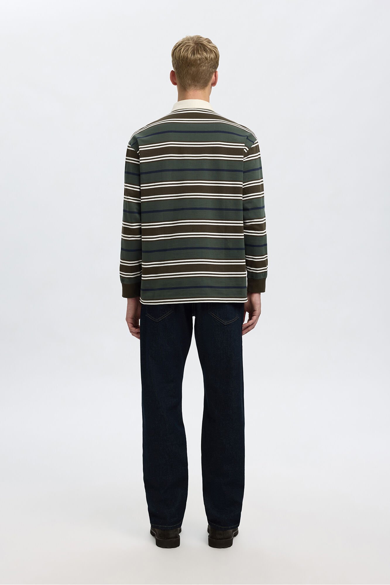 Selected Polo estilo rugby feita de 100% algod&atilde;o org&acirc;nico. Verde