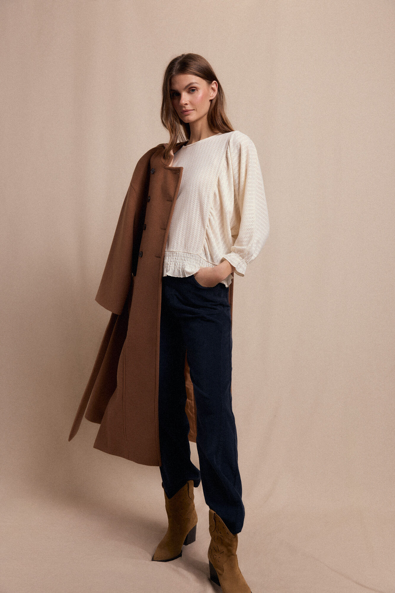 Slowlove Camiseta r&uacute;stica estruturada com manga bal&atilde;o Ecru