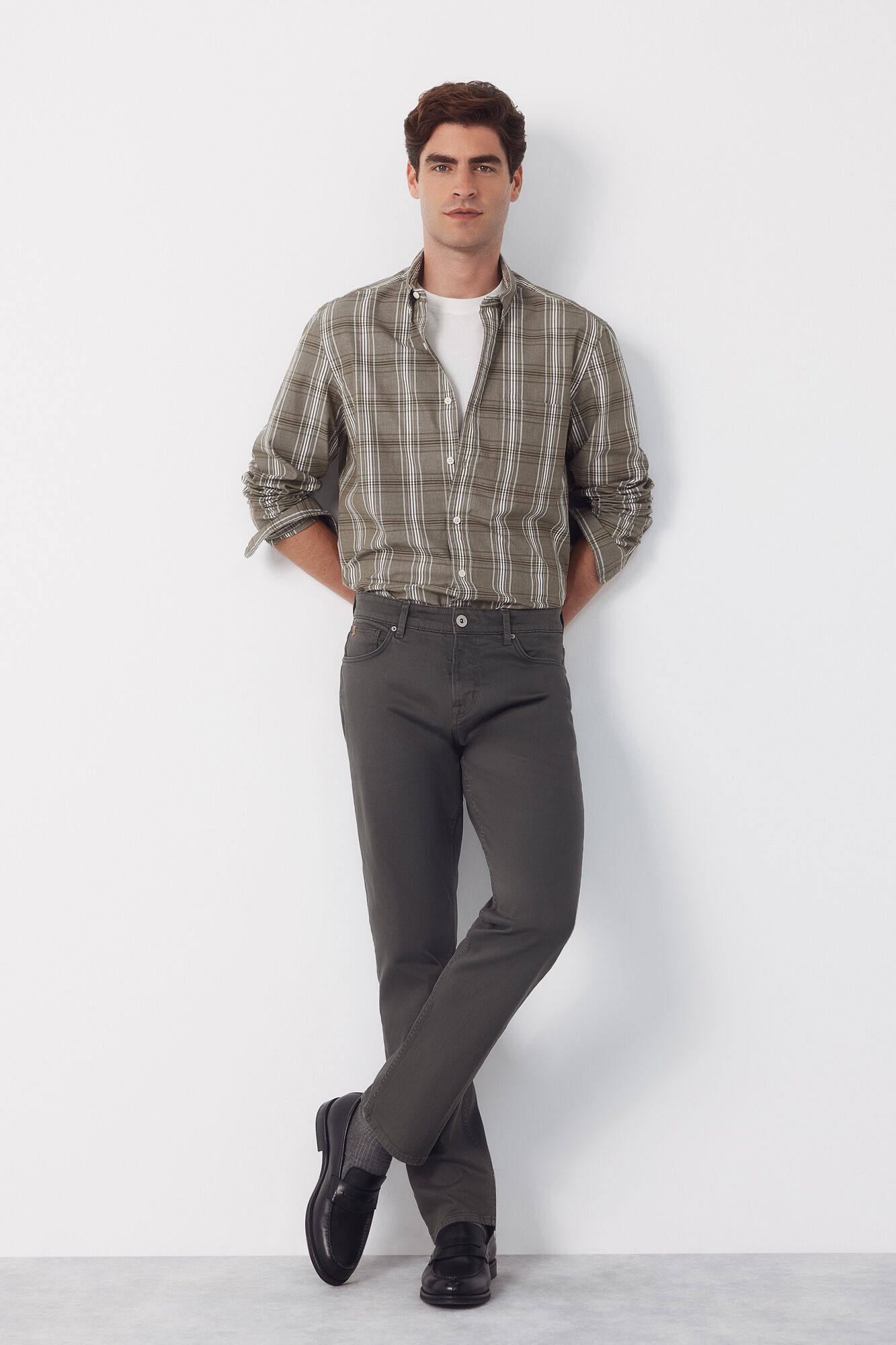 Cortefiel 5-pocket regular fit coloured trousers