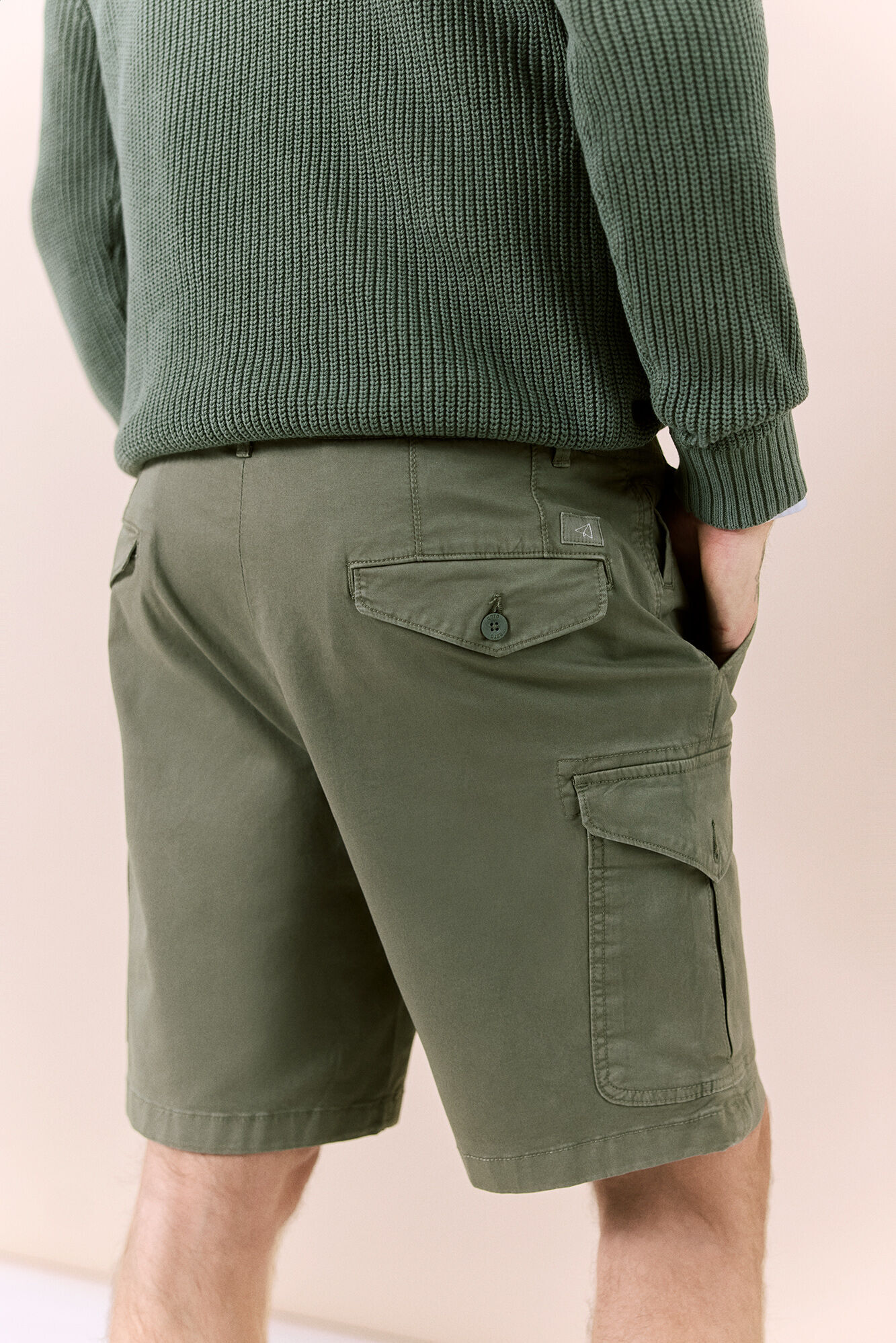 OOTO Bermuda cargo regular Verde