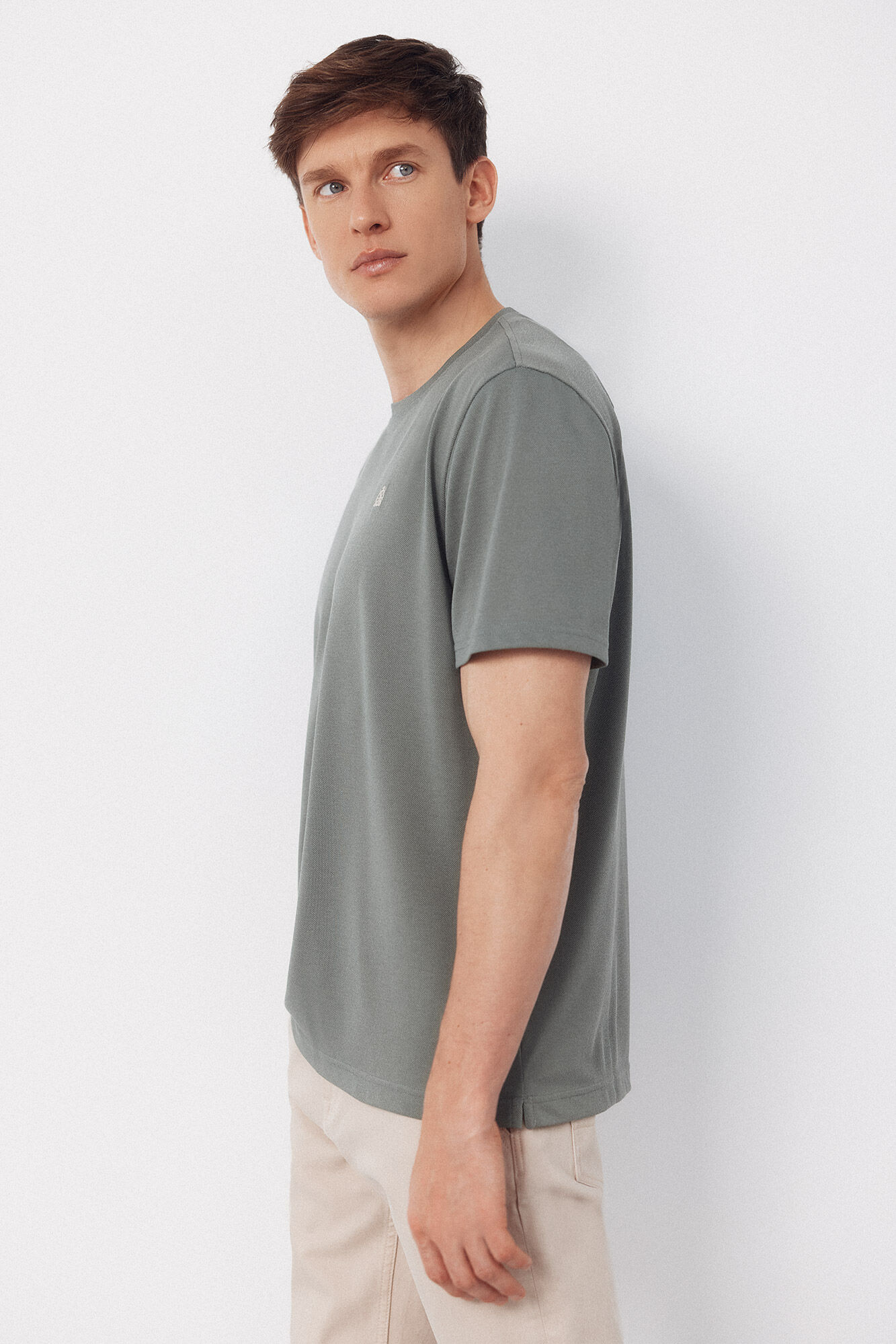 Cortefiel Coolmax&reg; T-shirt Kaki