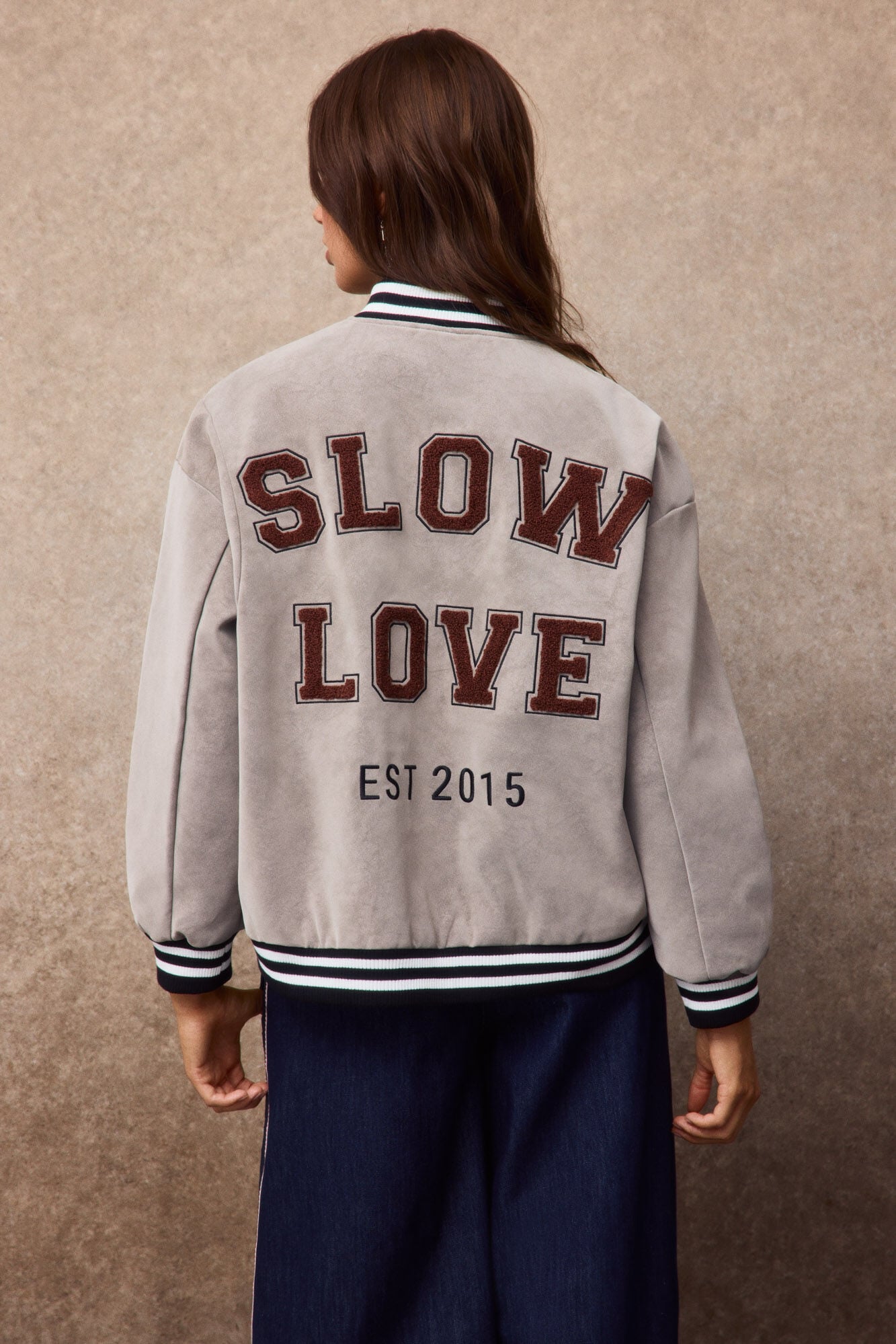 Slowlove Blus&atilde;o bomber efeito pele