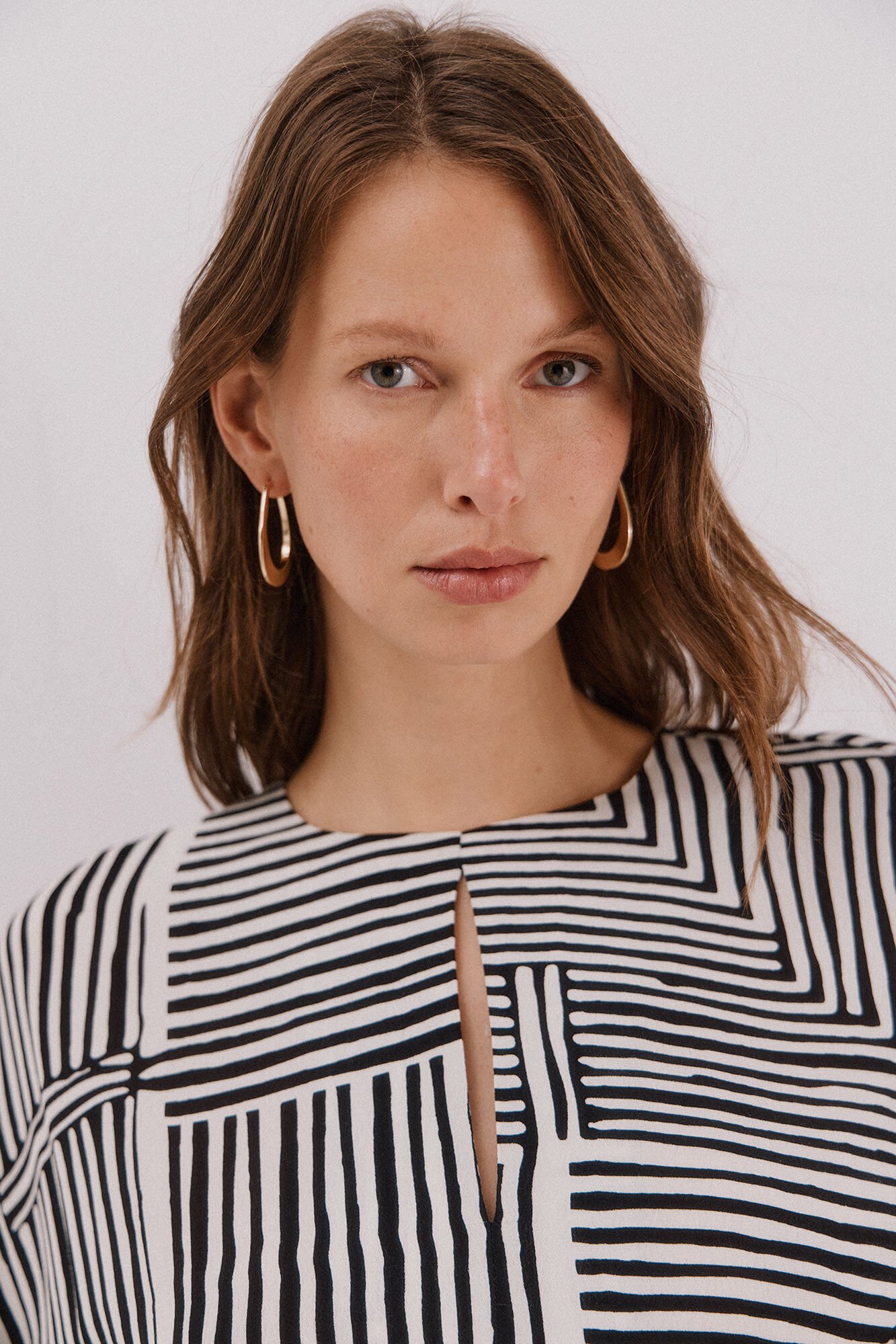 Cortefiel Vestido estampado midi