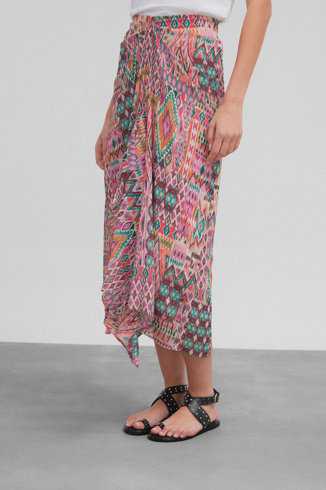Silbon Ikat-print nude skirt Multicolour