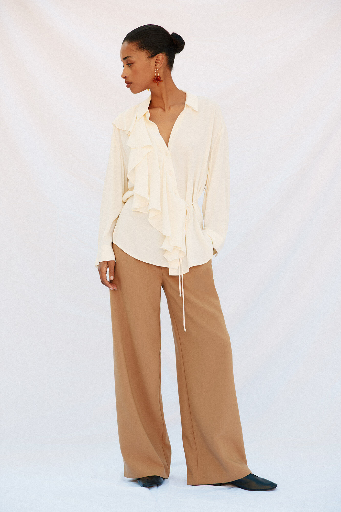 Cortefiel long sleeve ruffle shirt White