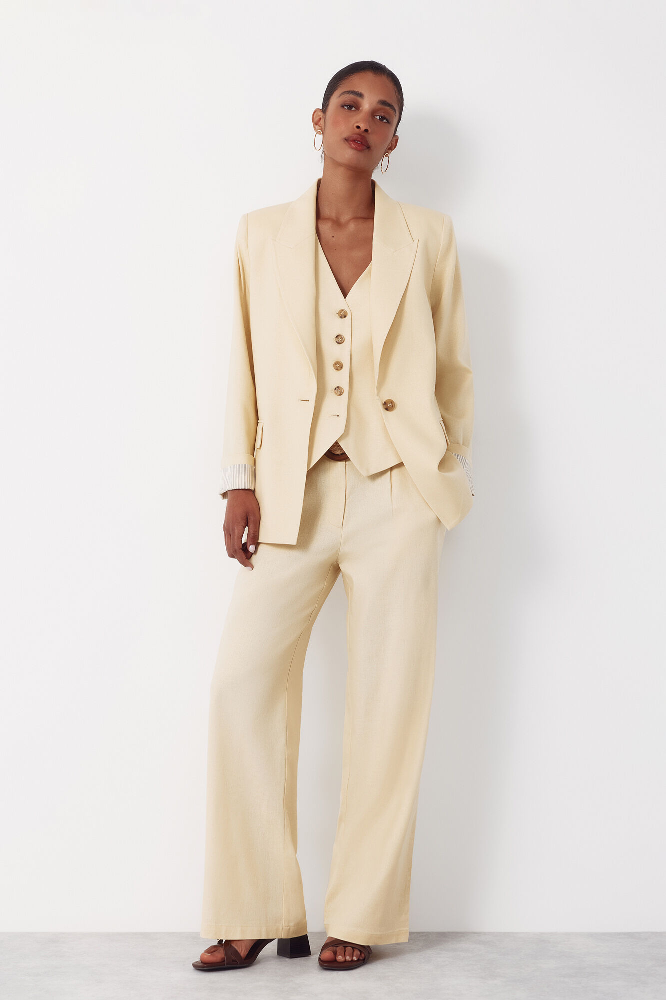 Cortefiel Blazer fabric with linen