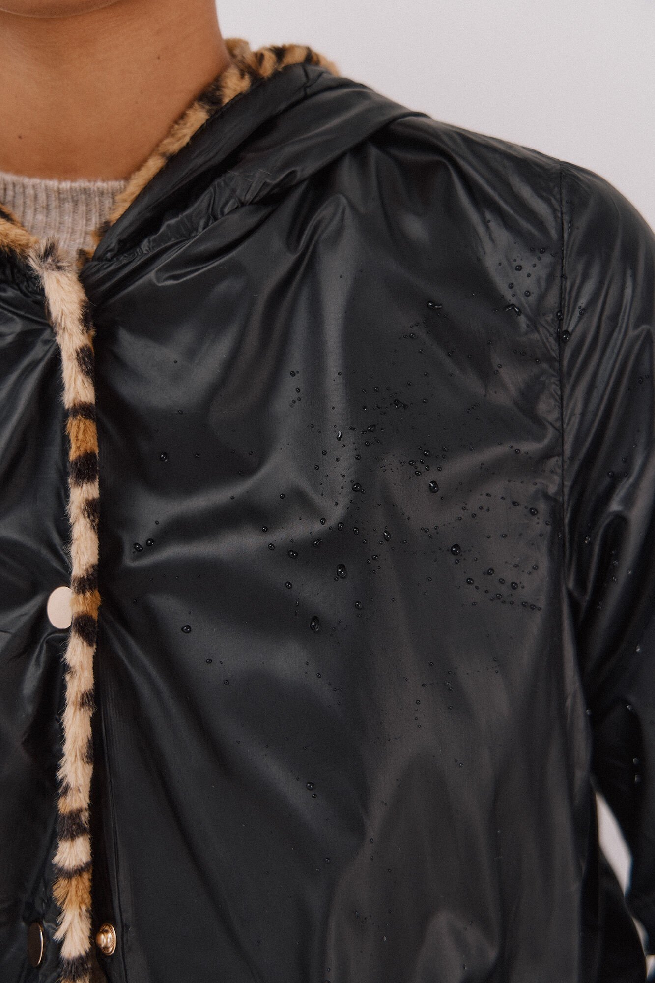 Cortefiel Short reversible faux fur jacket Black