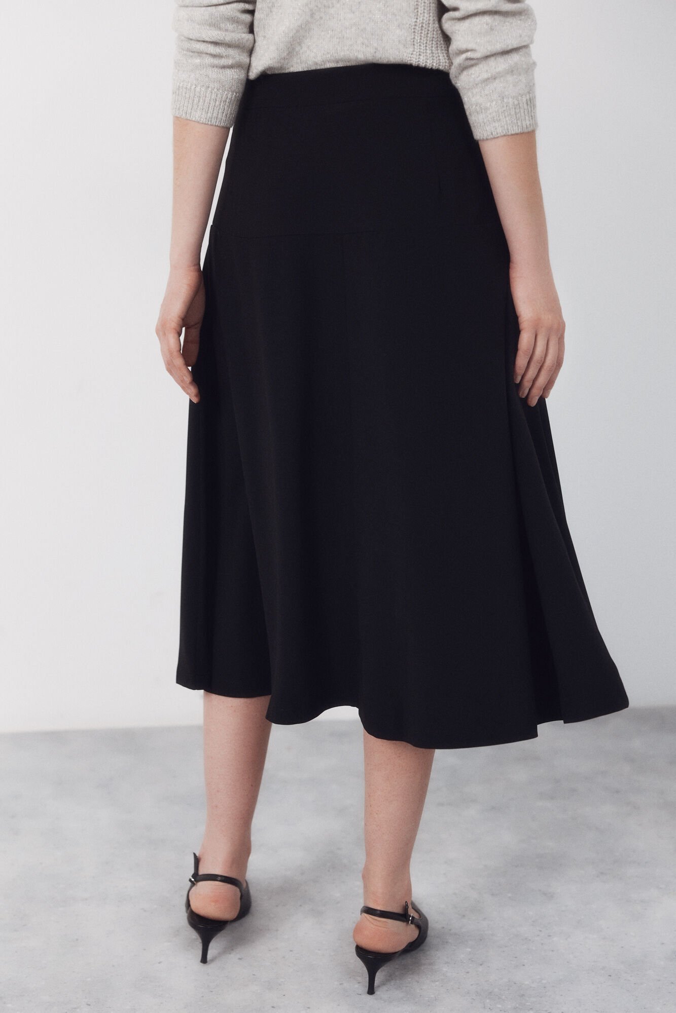 Cortefiel Flared skirt with buttons Black