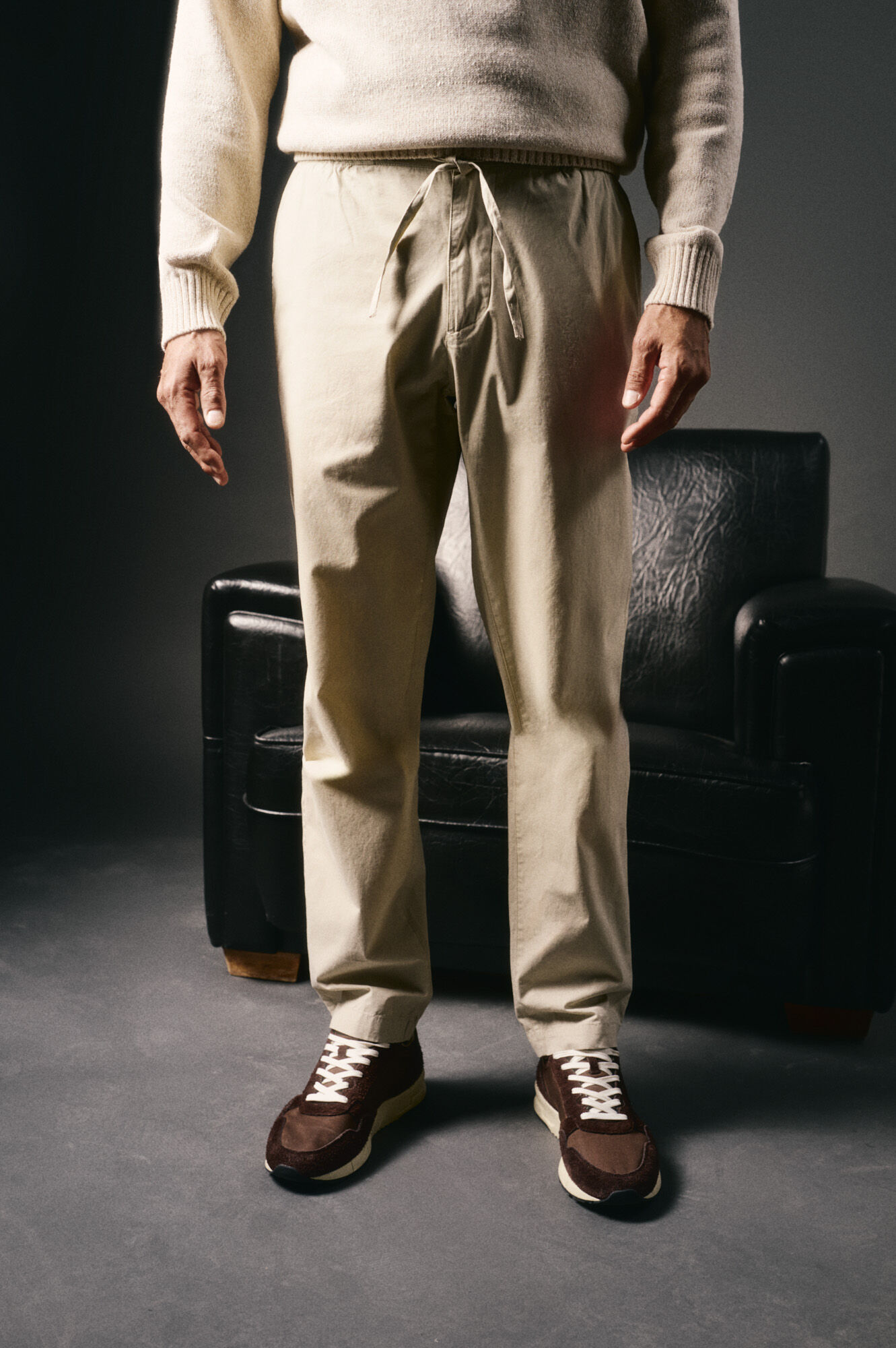 OOTO Cal&ccedil;as el&aacute;sticas leves Tostado