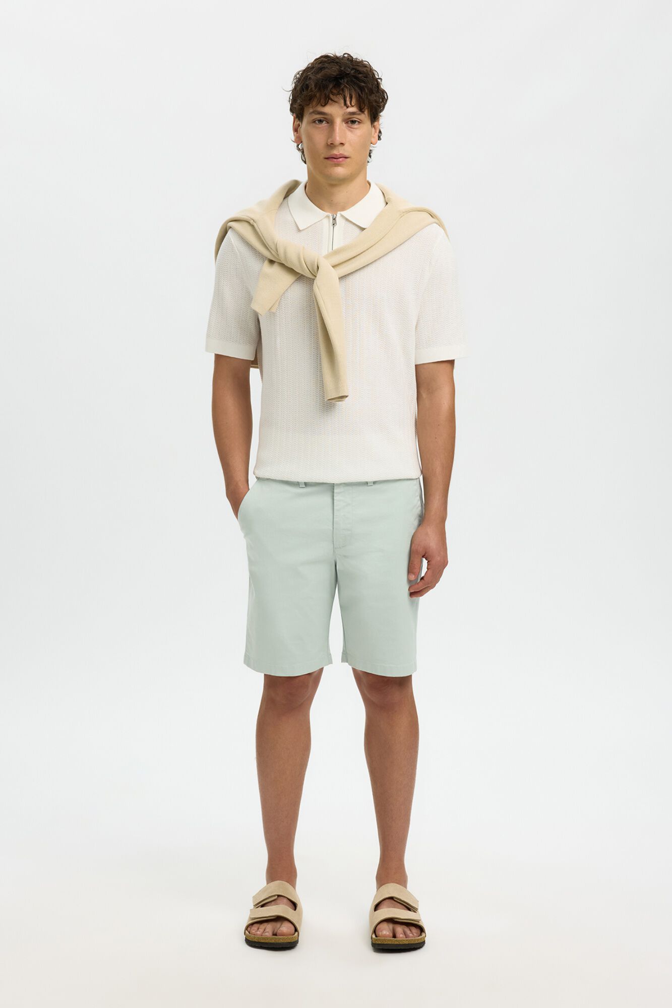 Selected Bermuda tipo chino