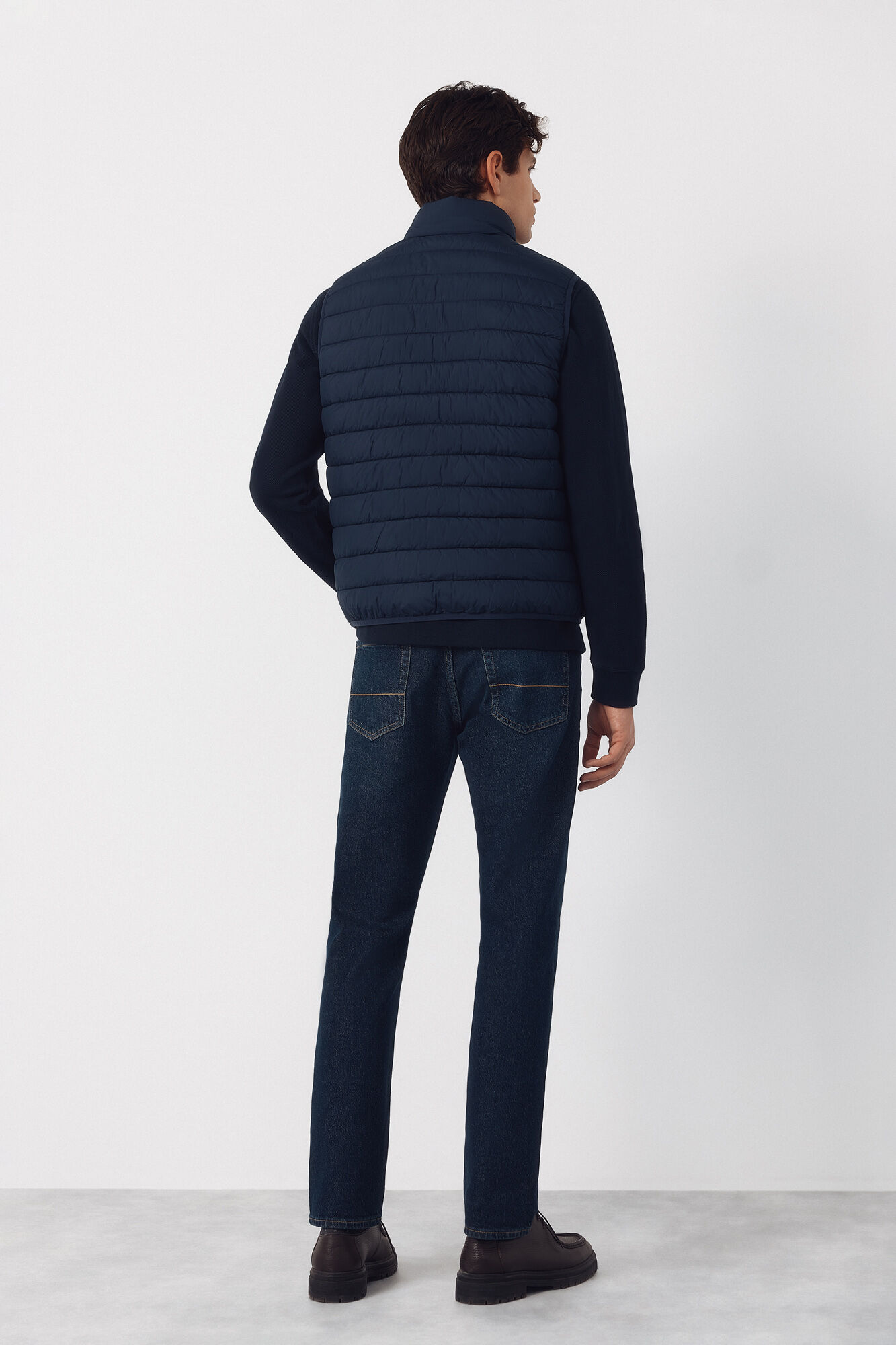 Cortefiel Ultra-light quilted gilet Navy