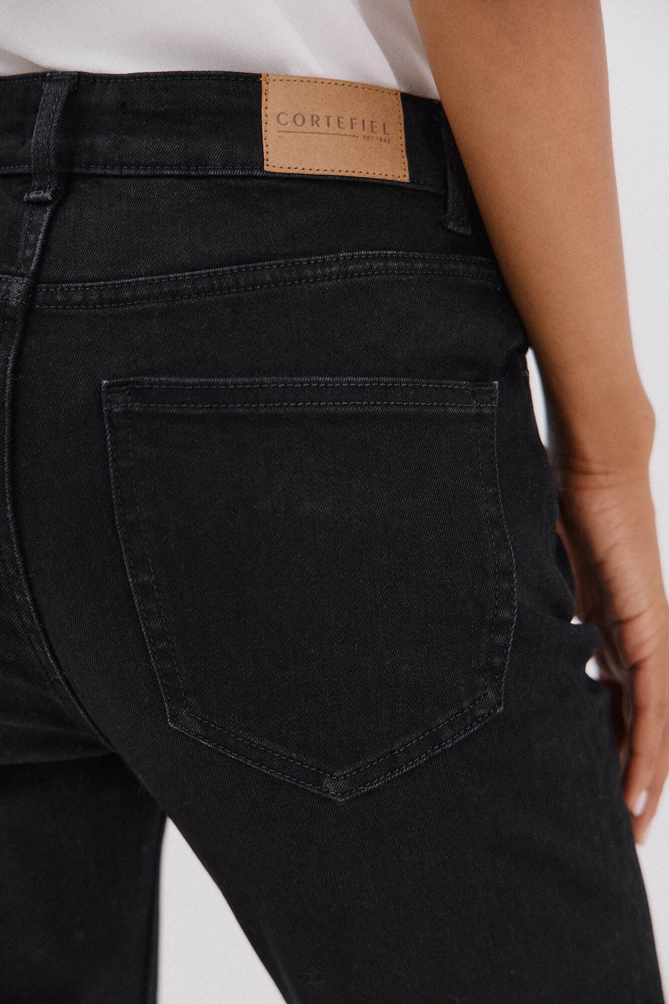 Cortefiel Jeans campana Negro