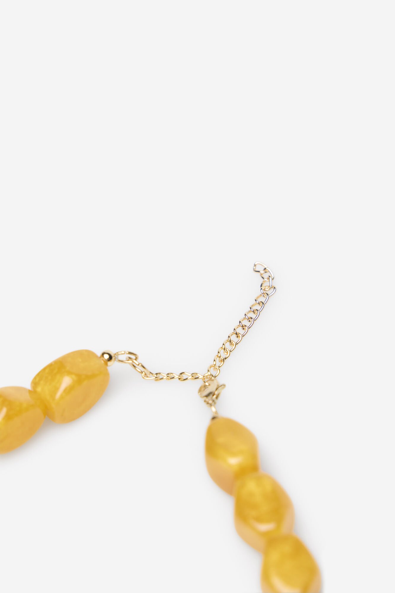 Cortefiel Colar de contas de resina Dourado