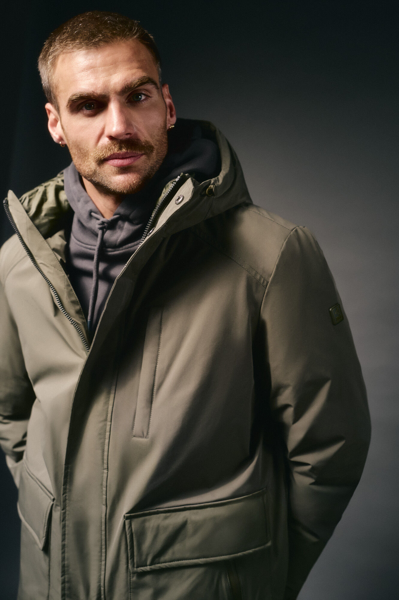 OOTO Parka acolchada capucha