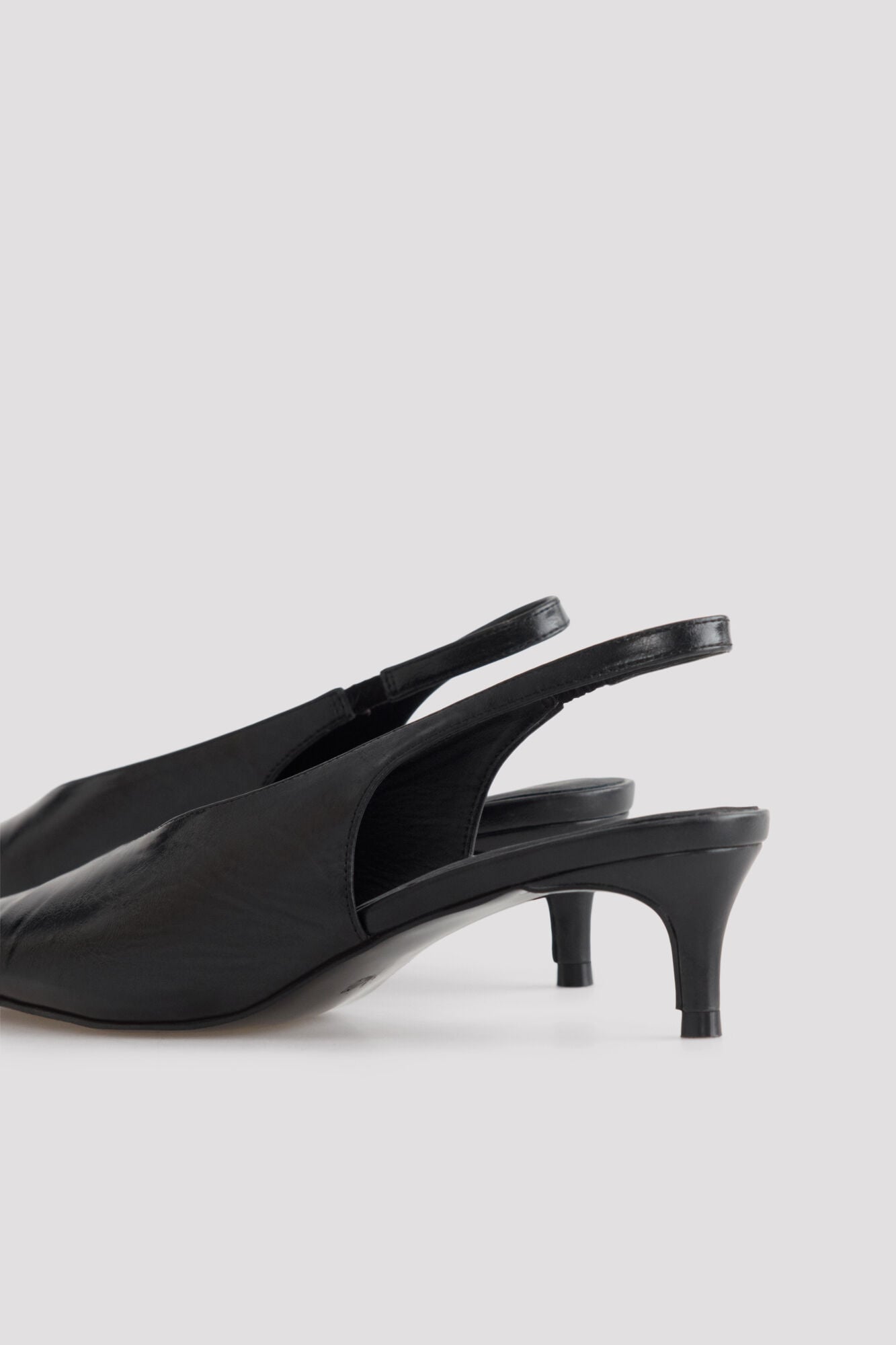 Cortefiel Mule heel