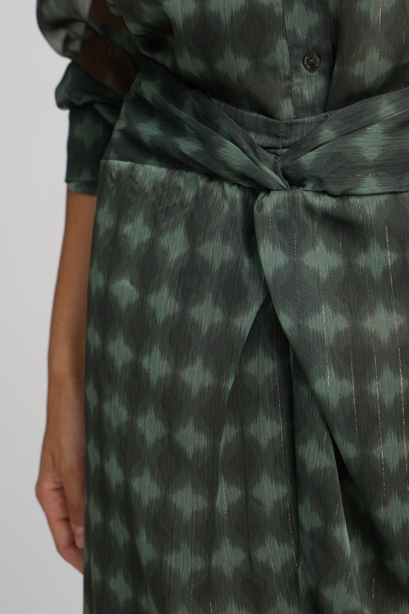 Silbon Saia midi com n&oacute; estampado &eacute;tnico