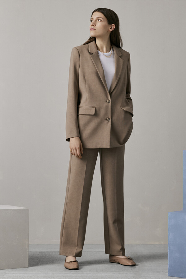 Cortefiel Regular fit suit jacket made with recycled materials Brown