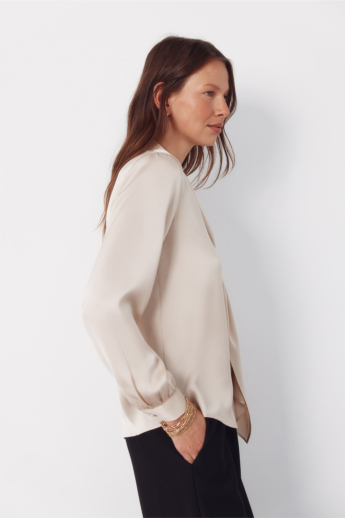 Cortefiel Satin blouse with bow Printed beige