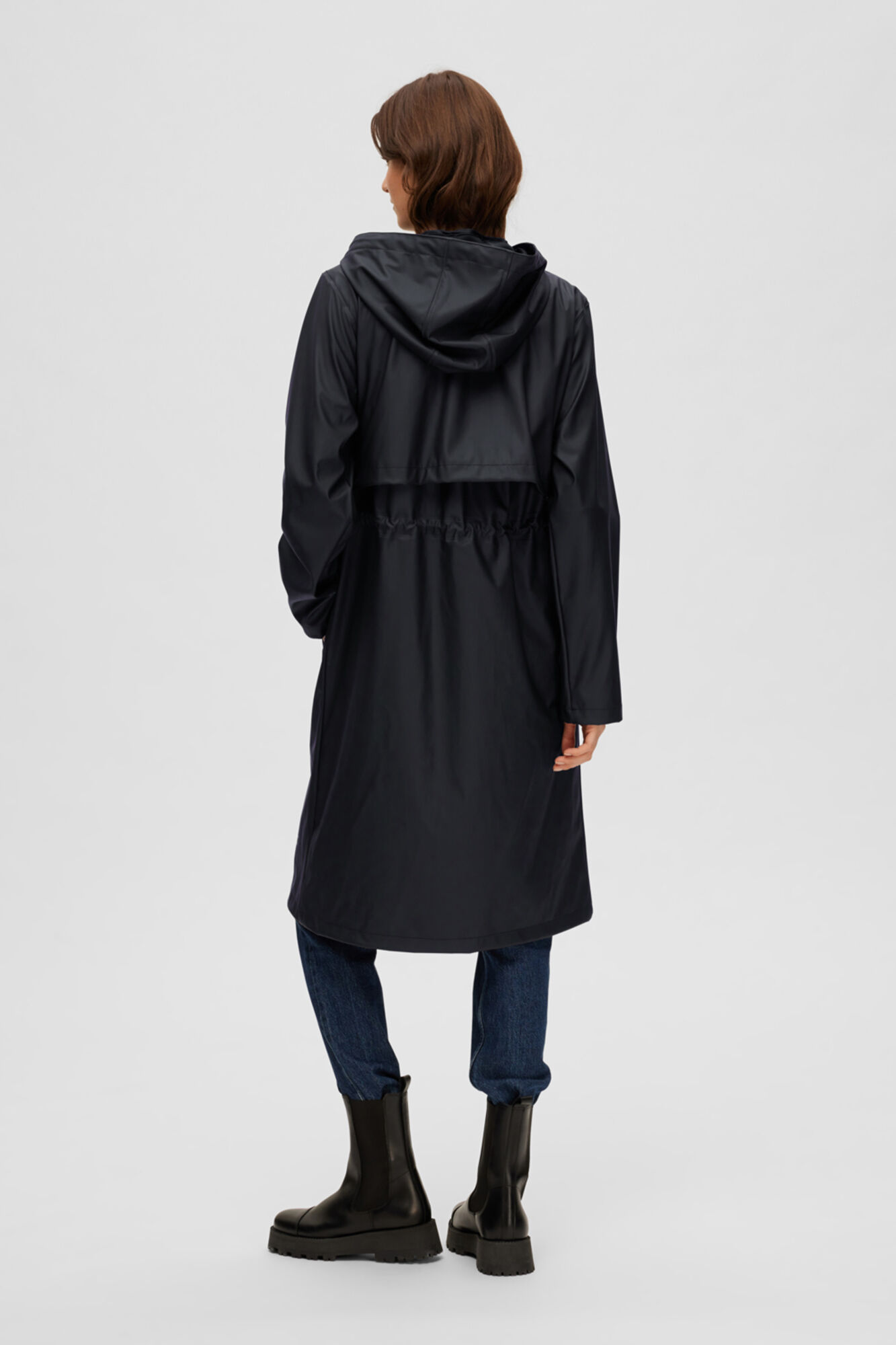 Selected Femme Chubasquero con capucha  impermeable ajustable en la cintura Negro