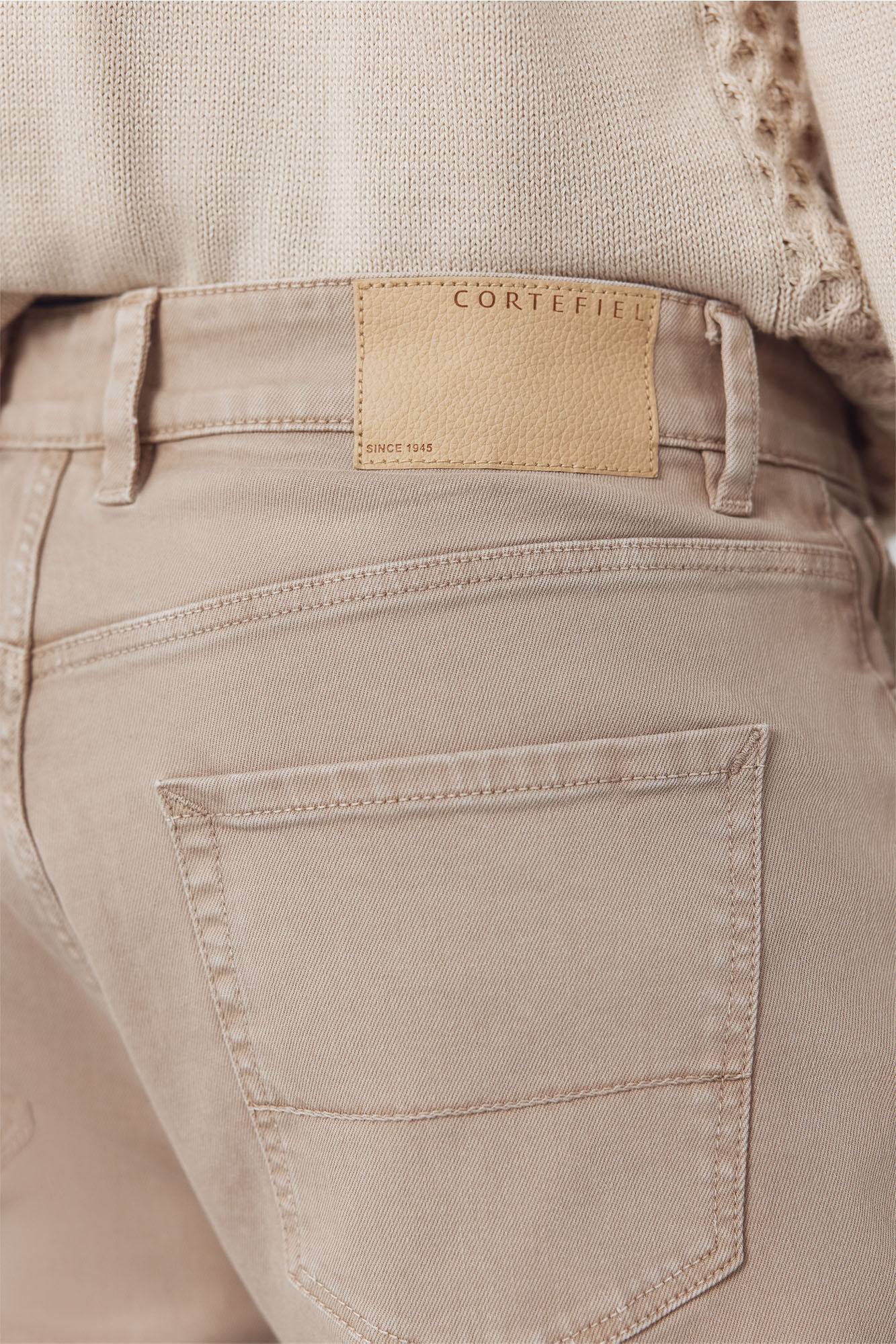 Cortefiel 5-pocket regular fit coloured trousers Beige