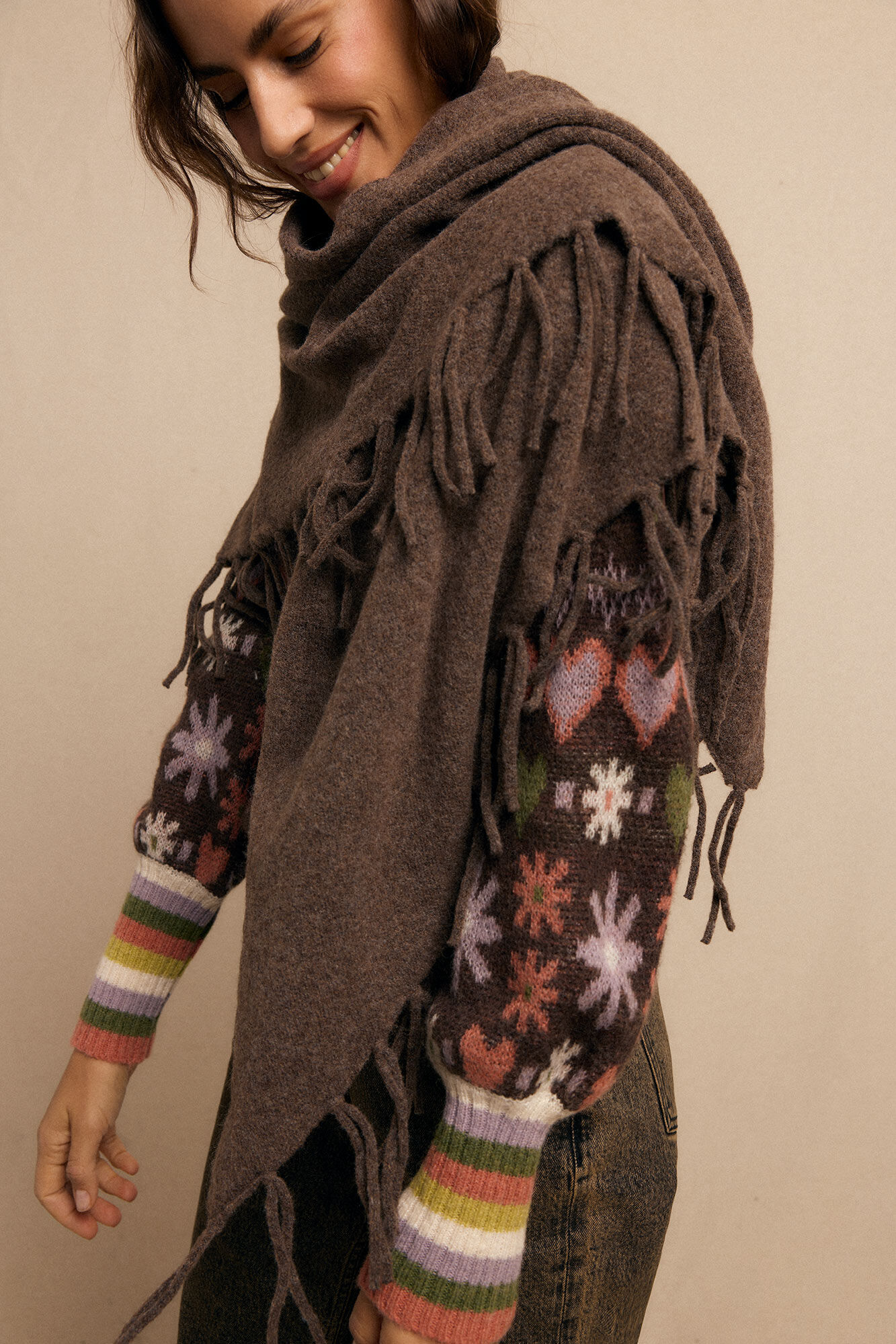 Slowlove Chal grueso flecos Marr&oacute;n