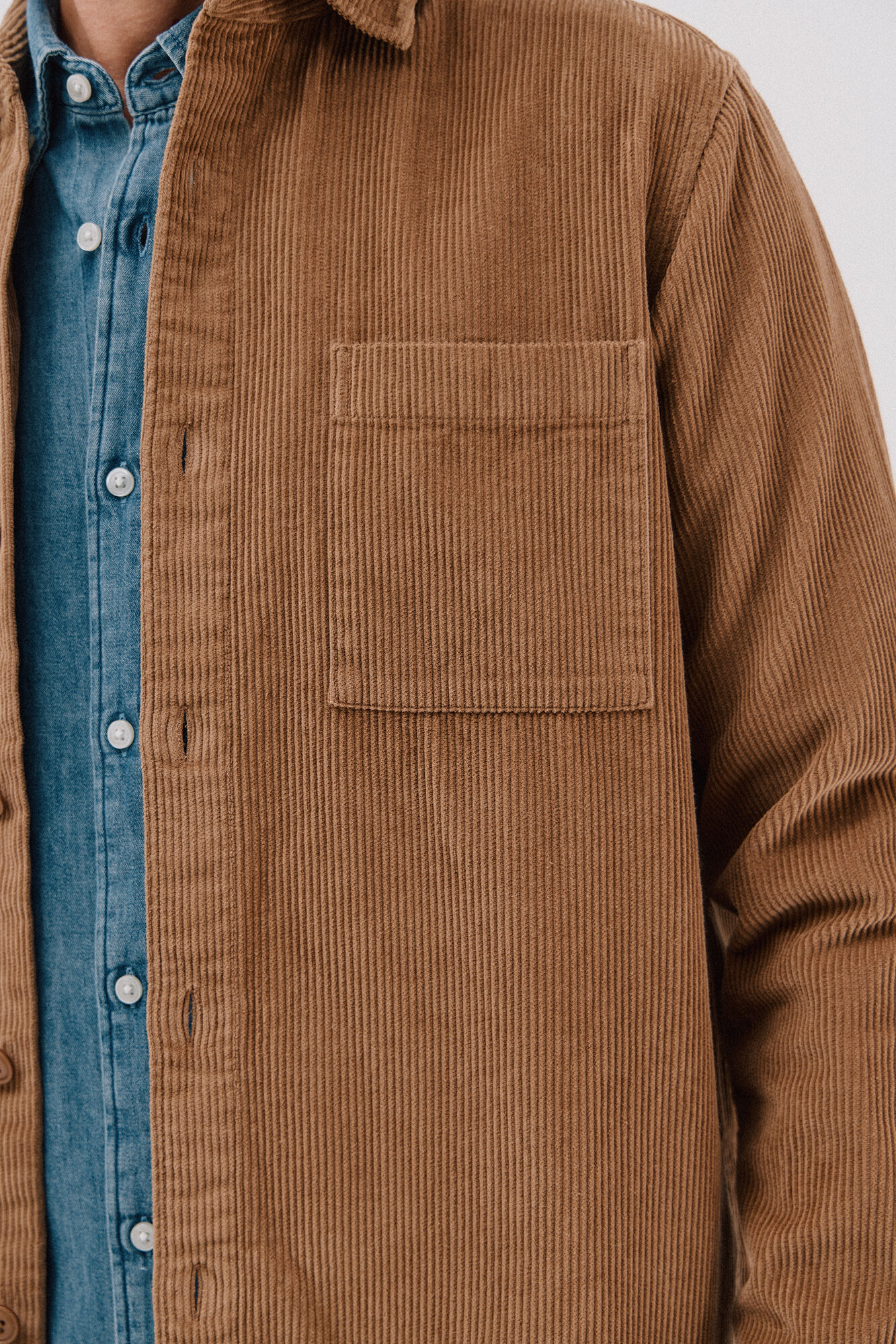 Cortefiel Sobrecamisa bombazina Castanho