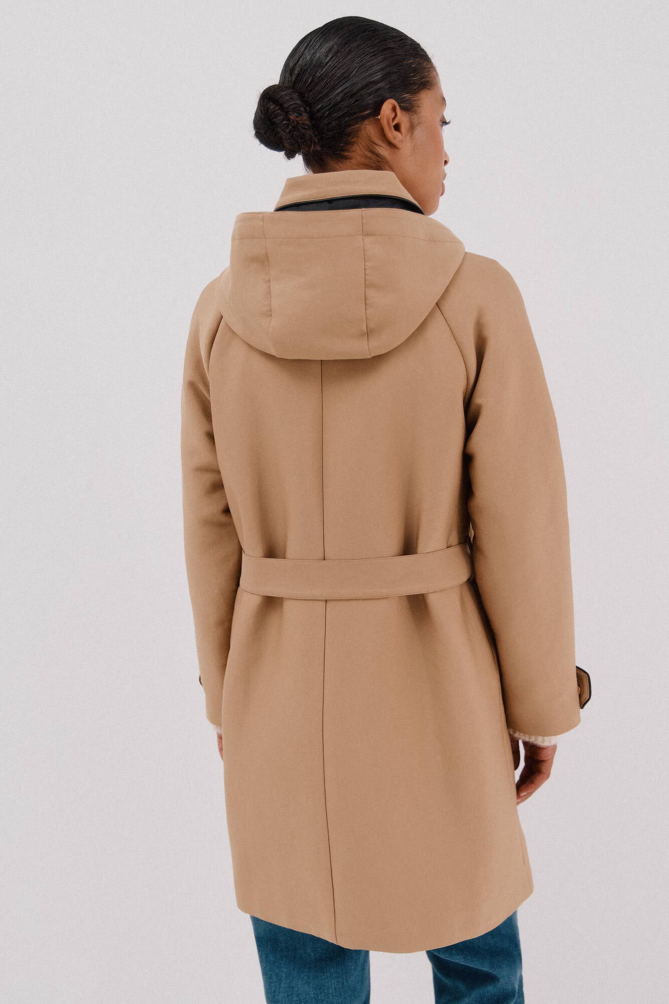 Cortefiel Gabardina acetinada capuz desmont&aacute;vel Castanho