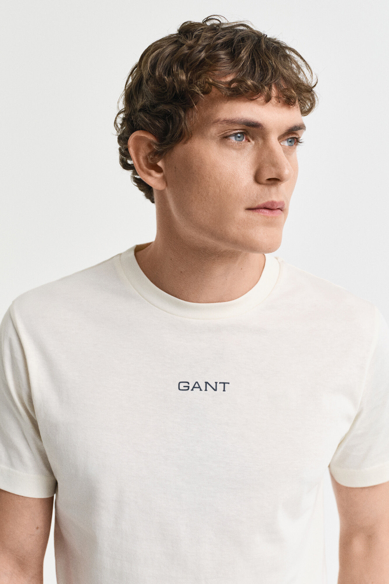 Gant Camiseta gr&aacute;fica GANT pequena Ecru
