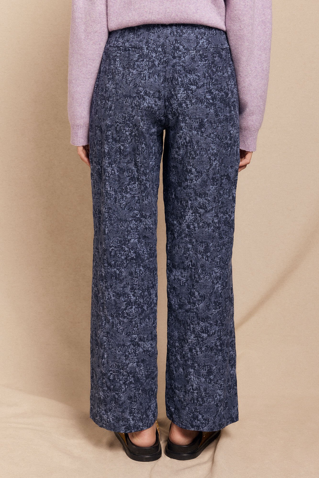 Slowlove Cal&ccedil;as jacquard com pin&ccedil;as