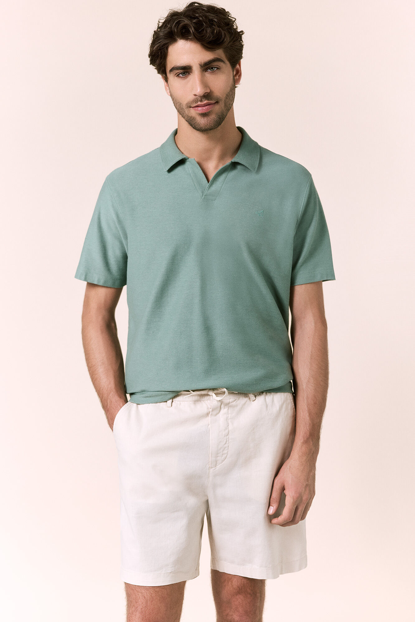 OOTO Bermuda com cord&otilde;es em linho