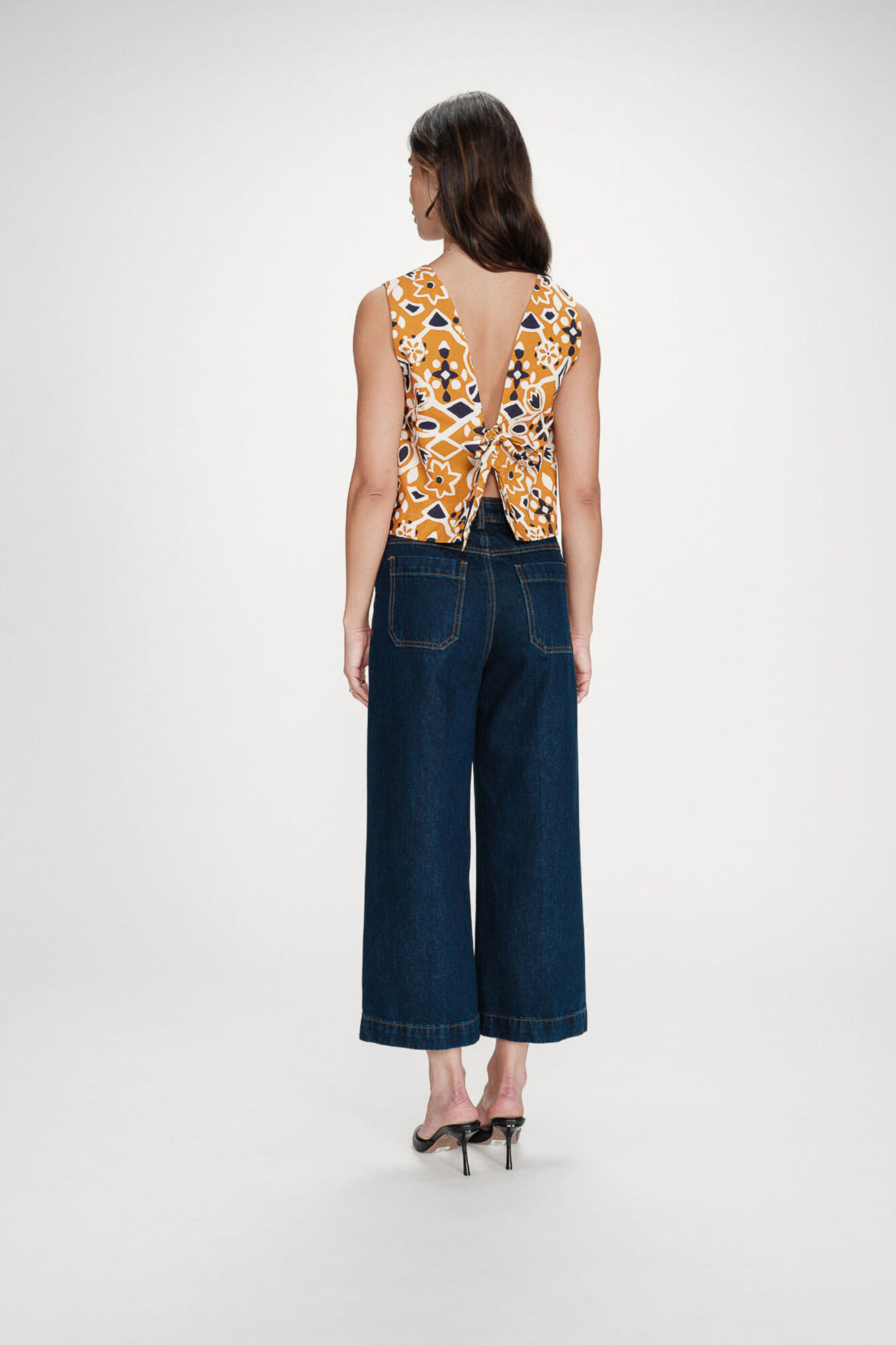 Grace & Mila Top sem mangas Venise Dourado