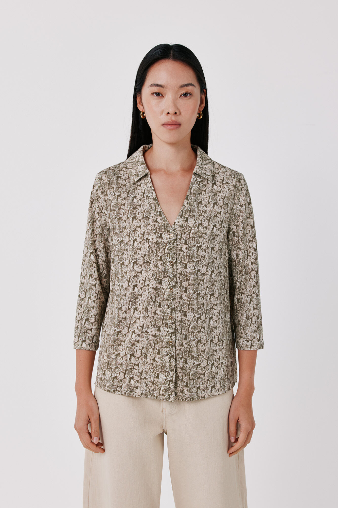 Cortefiel Camisa el&aacute;stica botones