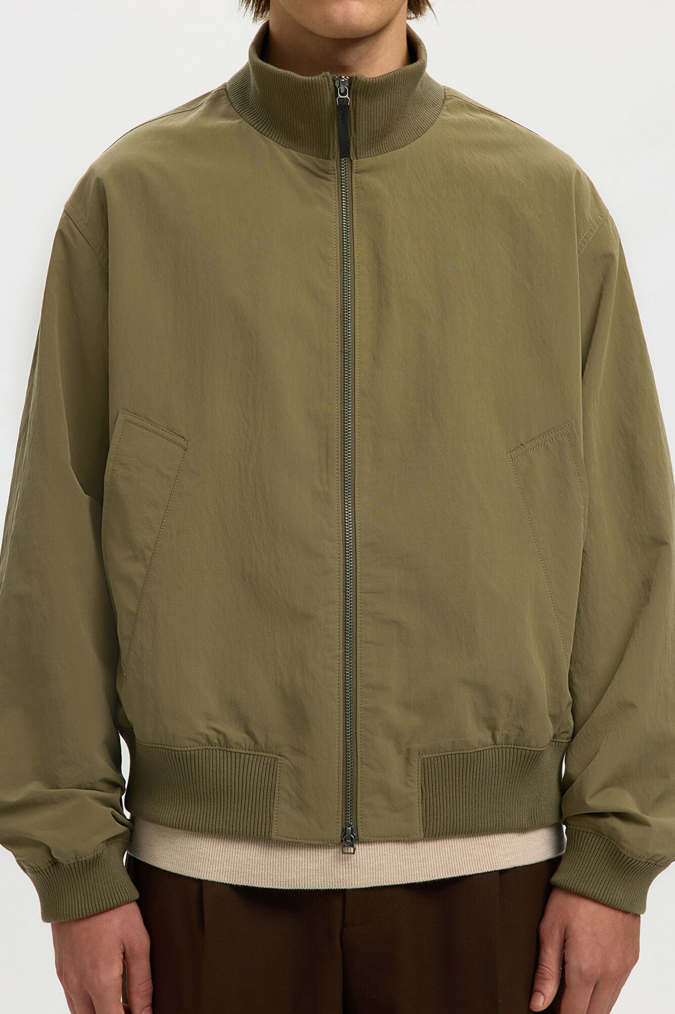 Selected Cazadora bomber de hombre lisa con cremallera