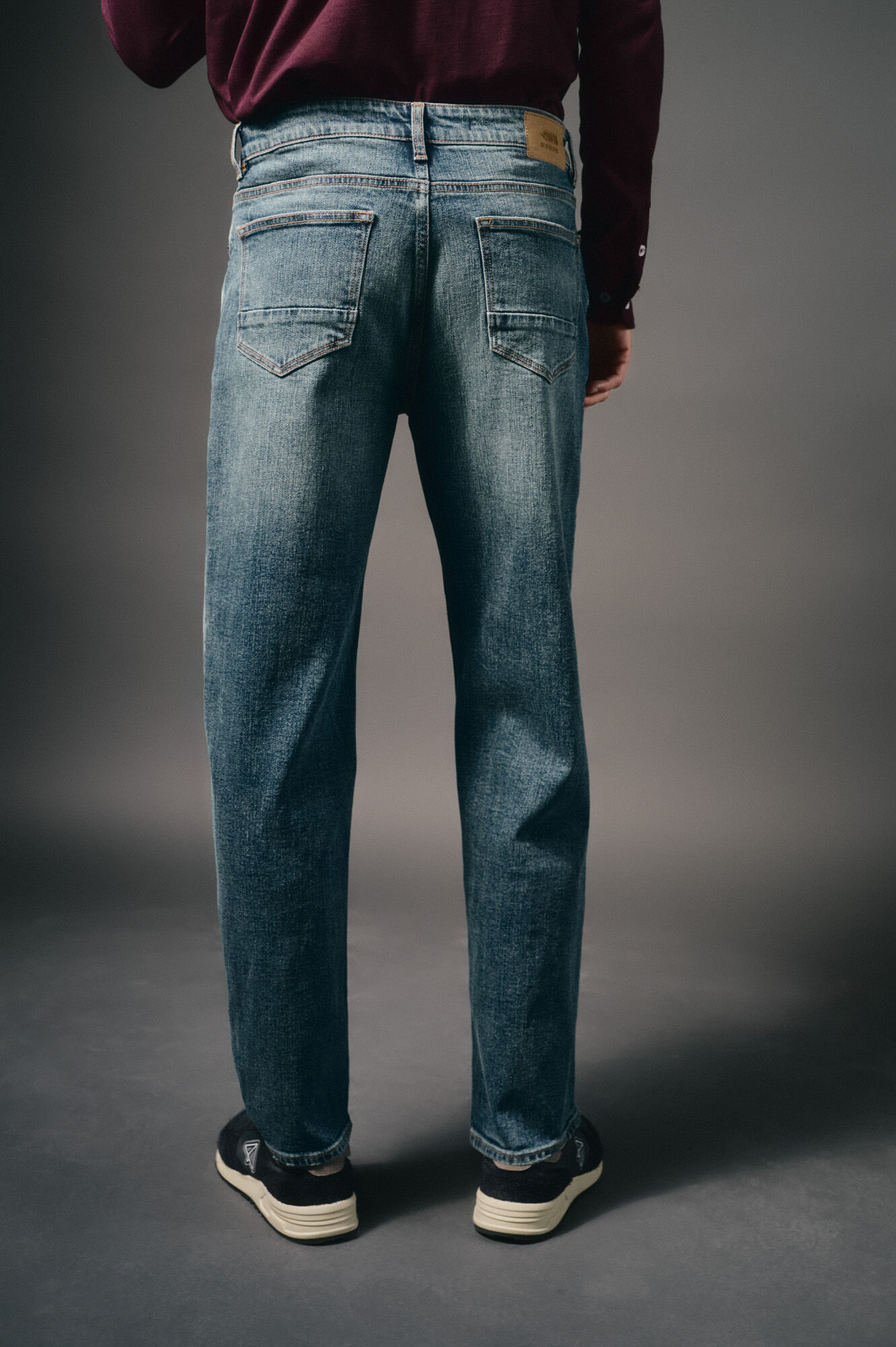 OOTO Pantal&oacute;n vaquero straight fit Azul