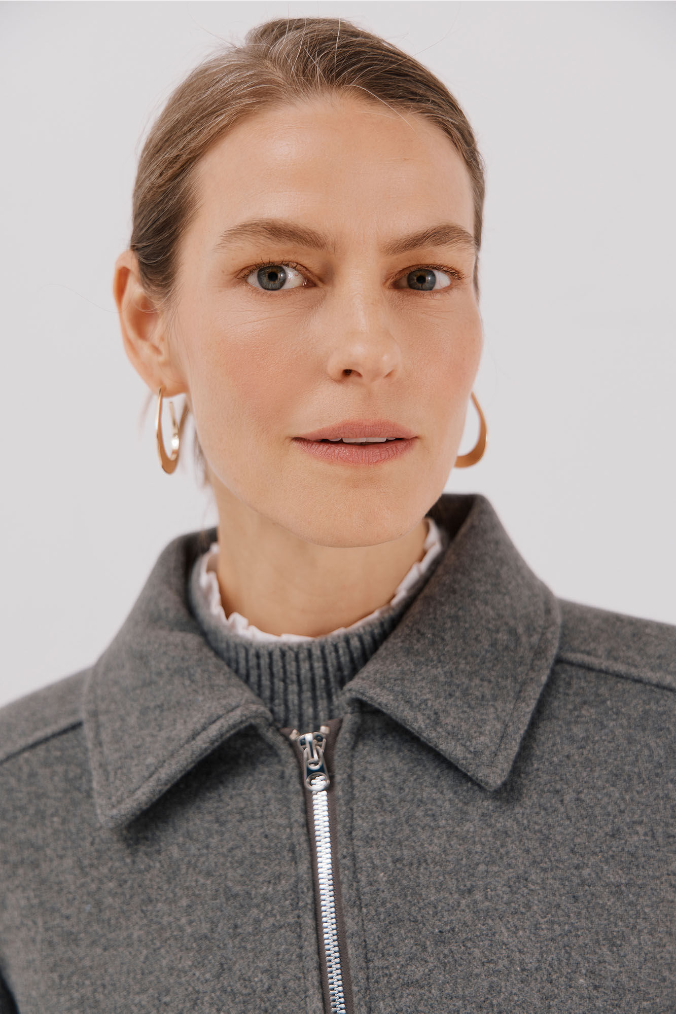 Cortefiel Casaco curto de l&atilde; Cinzento