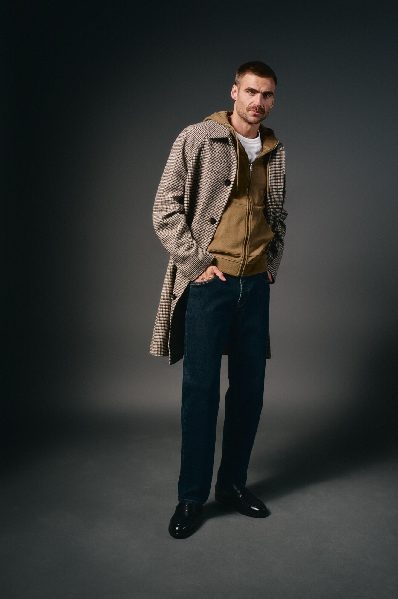 OOTO Sweatshirt com capuz Castanho