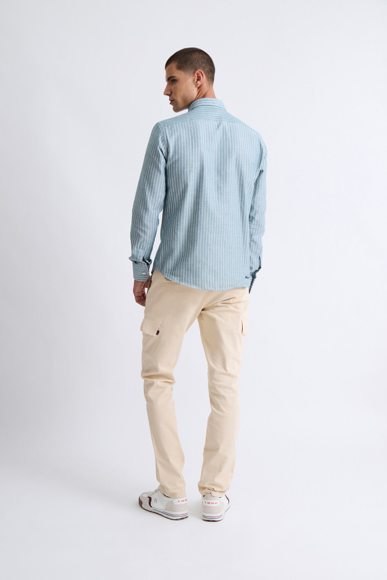 Williot Cal&ccedil;a cargo Tostado